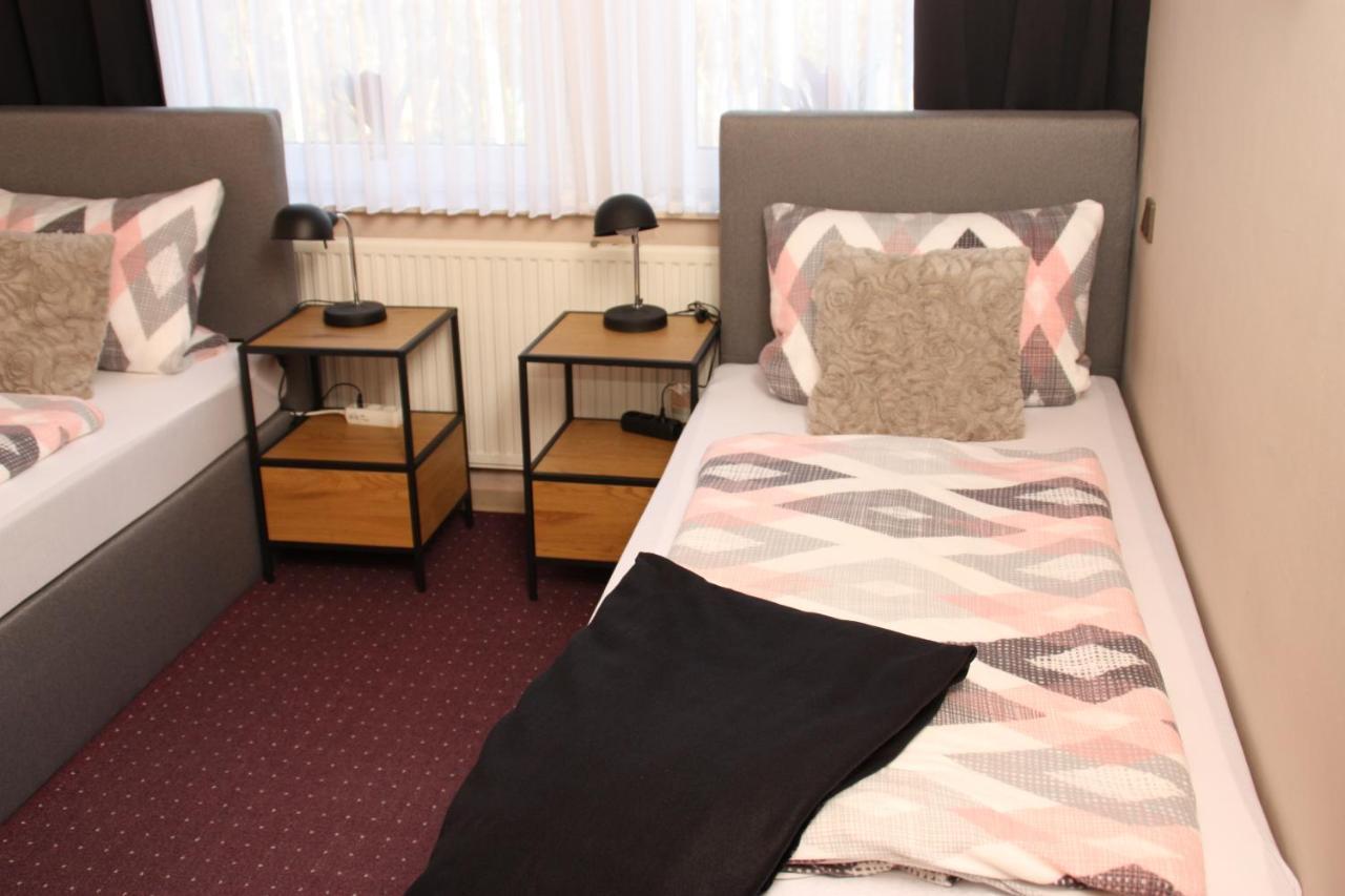 Riedel Hotel 2*